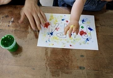 Activite Peinture Avec Bebe Fete Des Peres Bledina