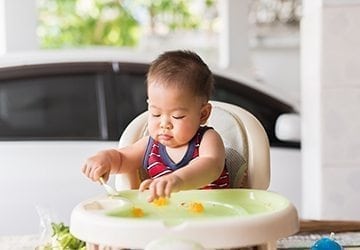 L'alimentation de bébé entre 12 et 36 mois : tout ce qu'il faut savoir