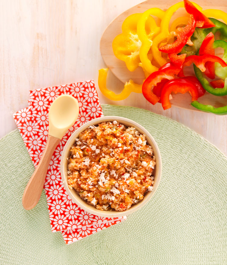 Recette bébé 8 mois : Poulet semoule et légumes du soleil