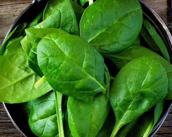 La vitamine B9 : le nutriment clé du premier trimestre