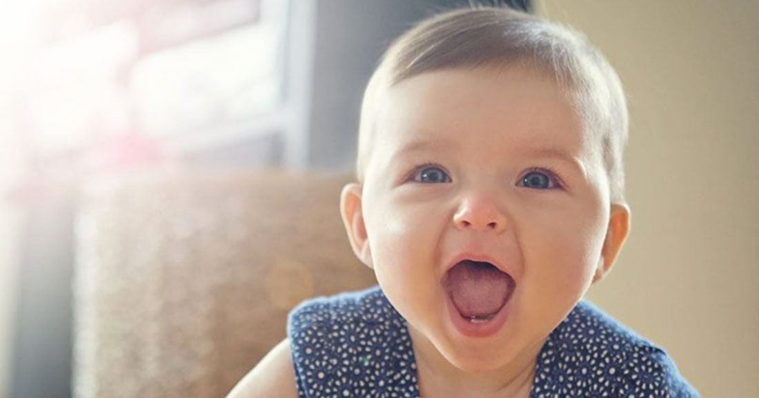 A Quel Age Bebe Sourit Et Rit Il Pour La Premiere Fois Bledina A Quel Age Bebe Sourit Et Rit Il Pour La Premiere Fois Bledina