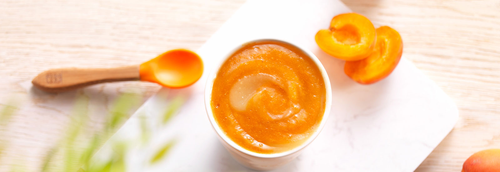 Recette bébé 4 6 mois Purée, compote pomme abricot Blédina