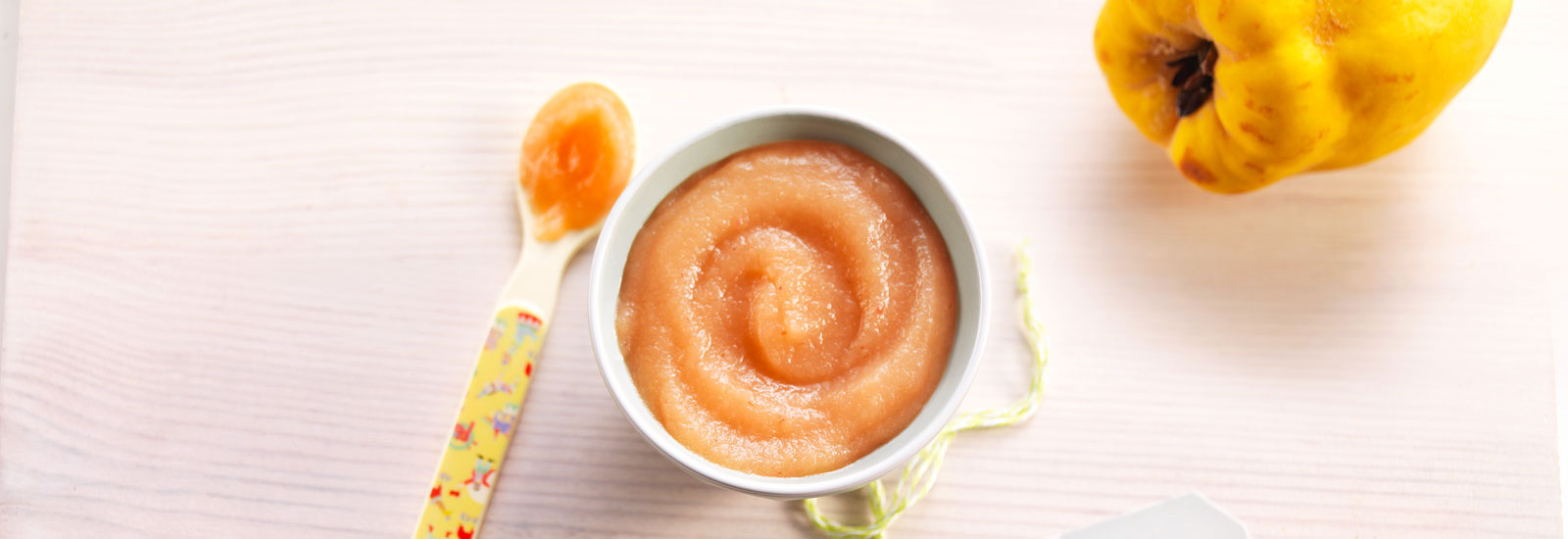 Recette bébé 4 6 mois Purée, compote pomme coing Blédina