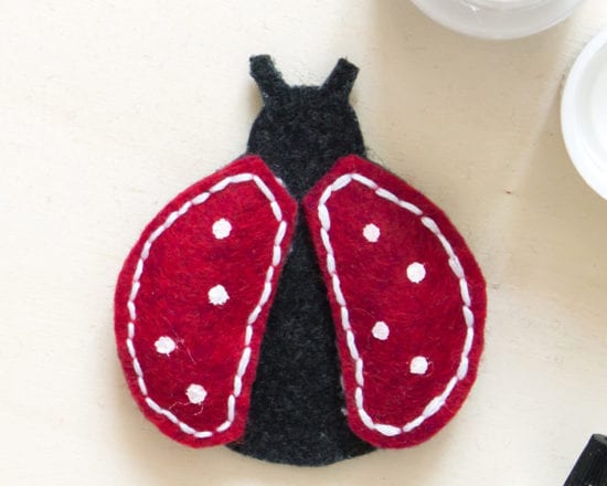 Tuto : réalisez une coccinelle en feutrine