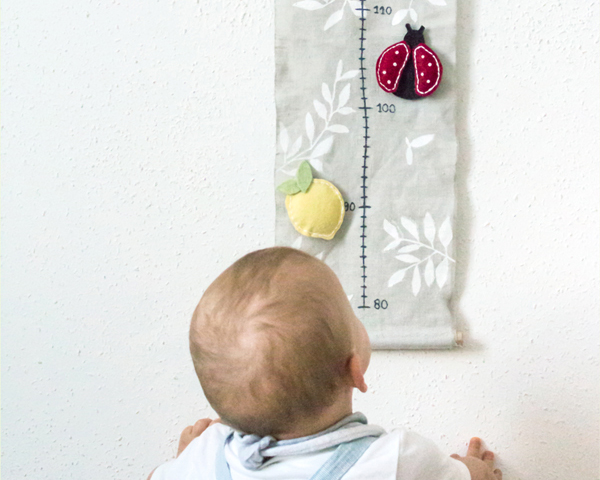 DIY déco chambre bébé Toise PUSH