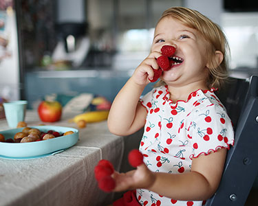 Le goûter de bébé à 12-18 mois